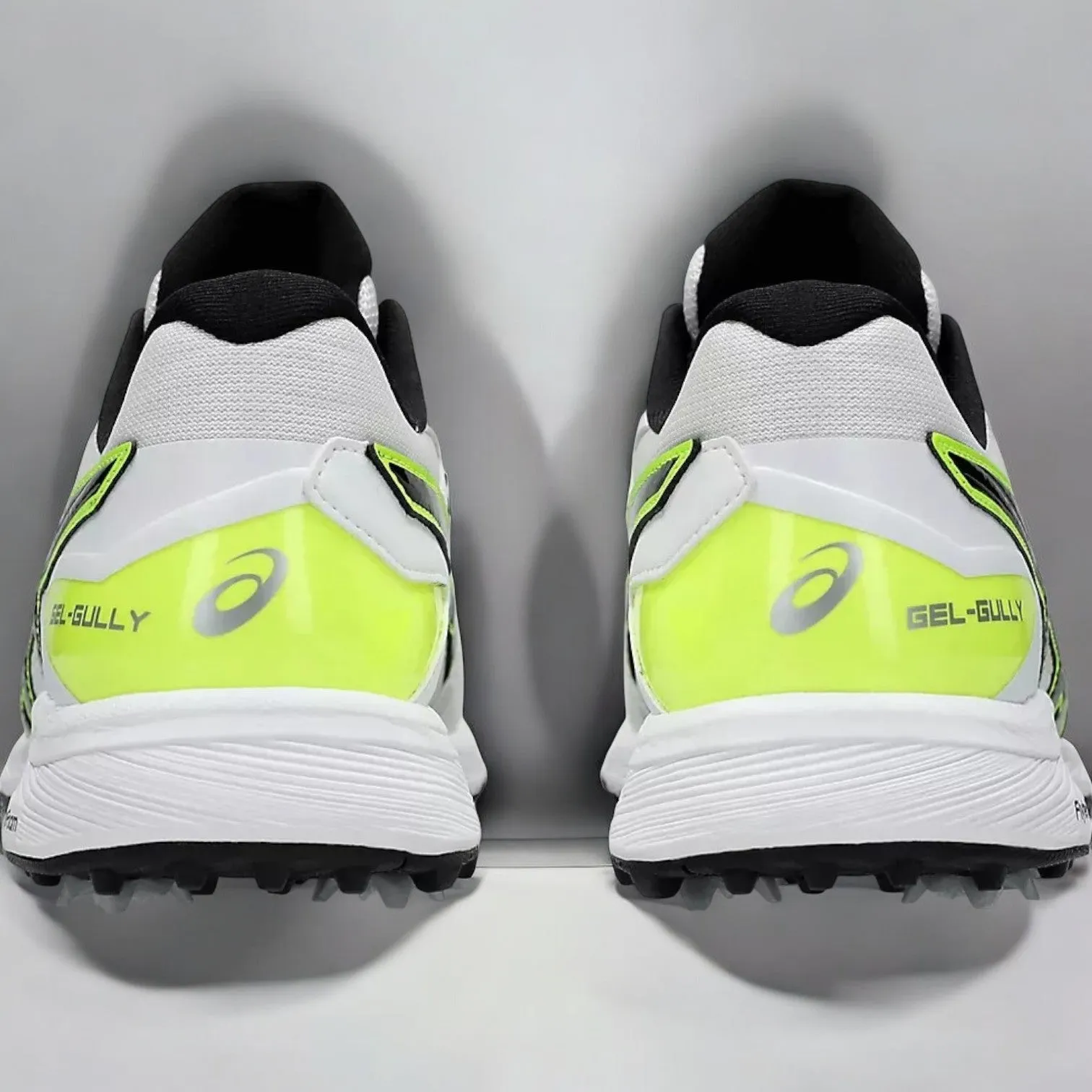 Asics GEL GULLY 7 Cricket Spikes