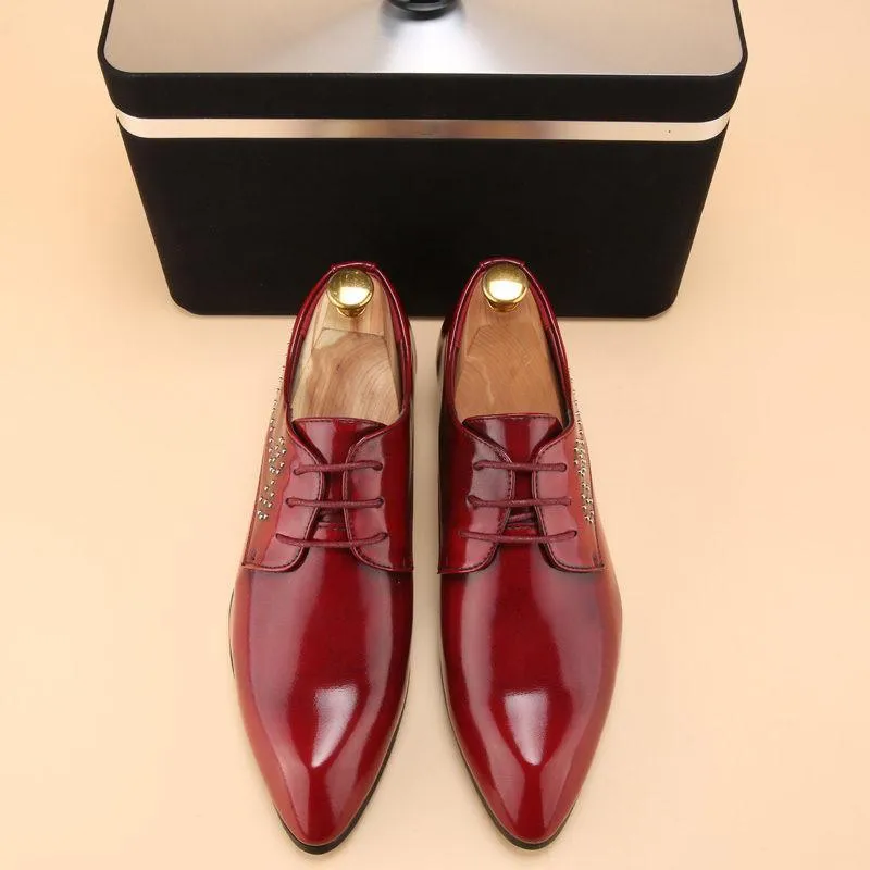 Men's Retro Gloss Rivet Fashion Dress Shoe