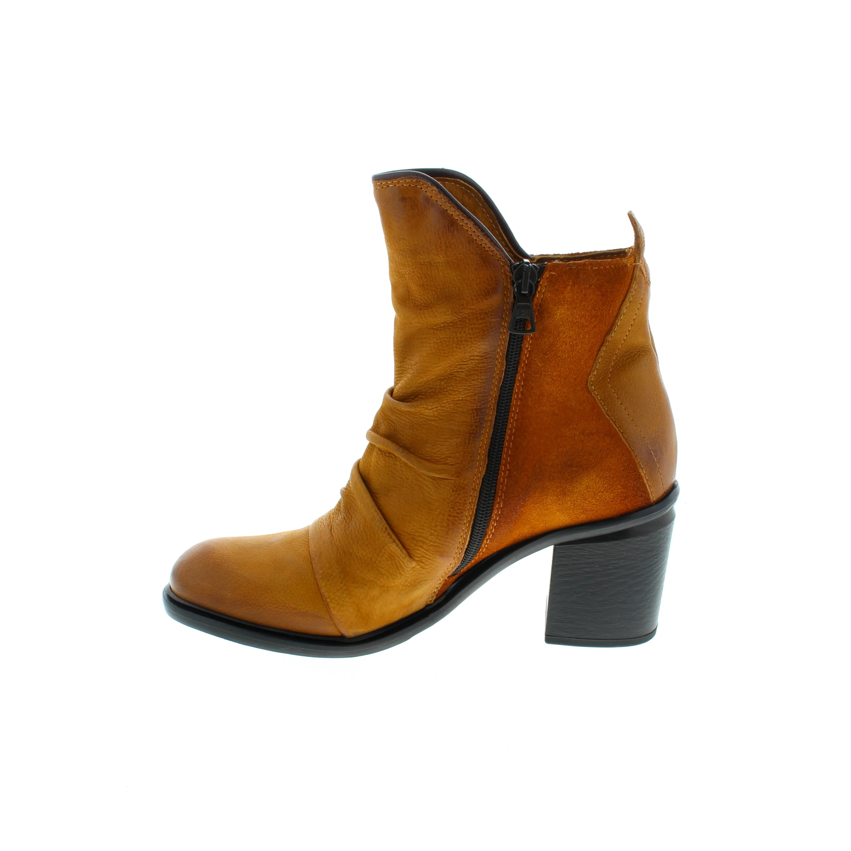 Miz Mooz Jackey - Acorn (Tan)