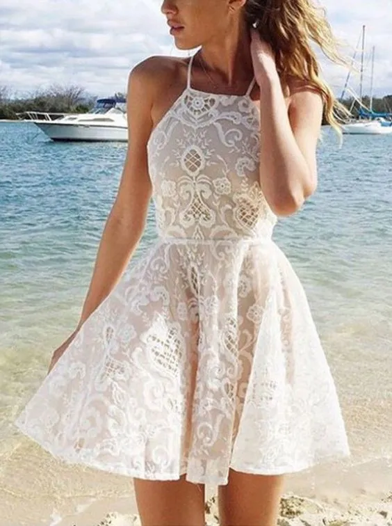 Modern A-line Halter Short White Criss-Cross Fashion Backless Lace Prom Homecoming Dress