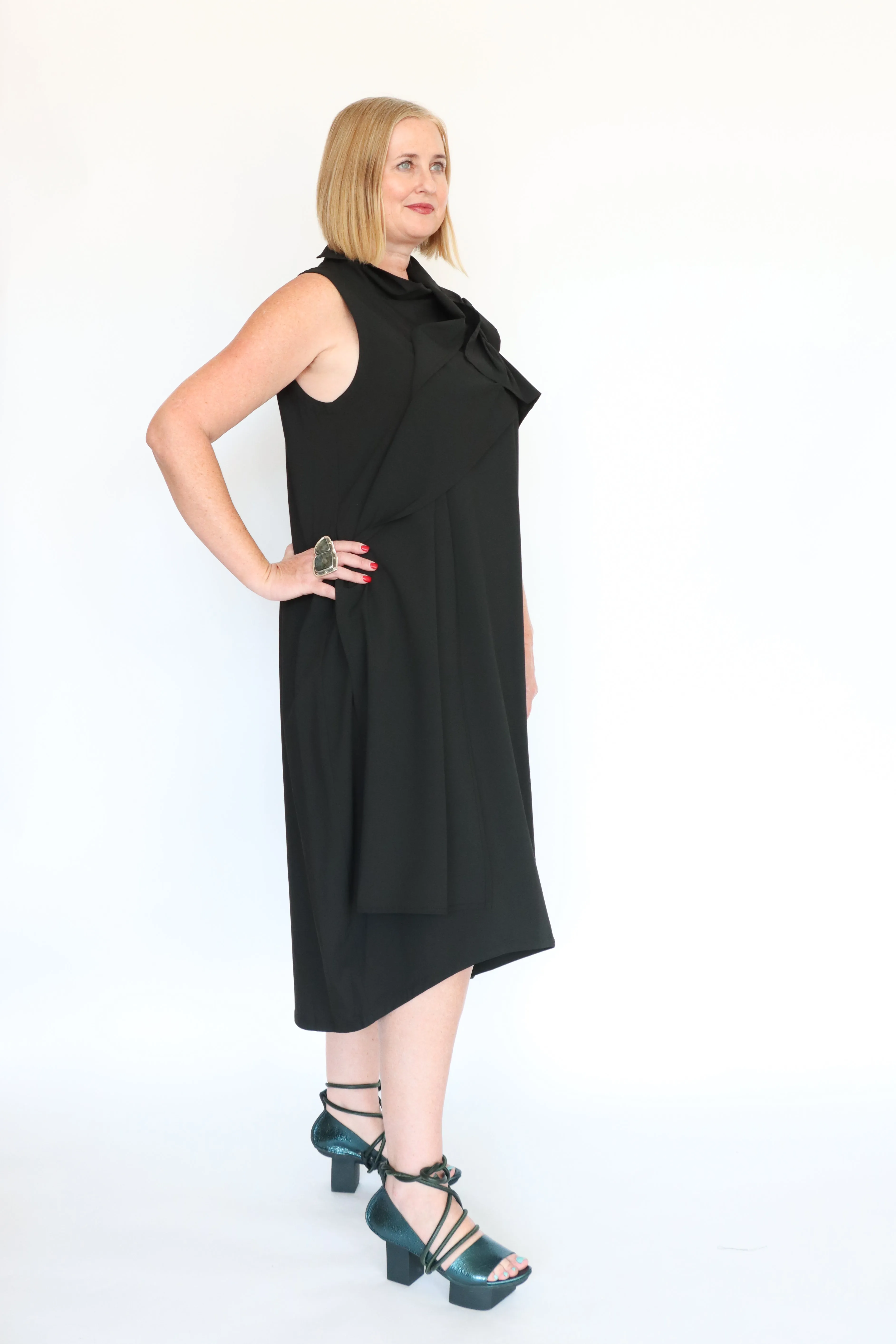 Moyuru 243630 Dress