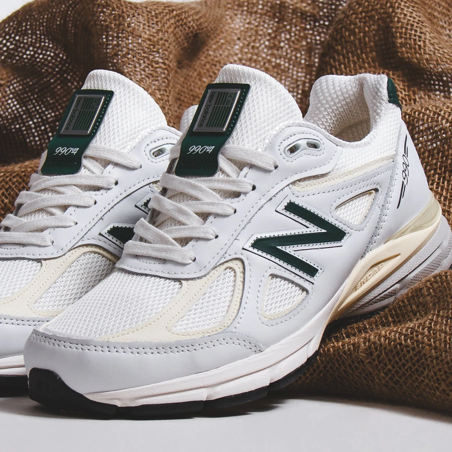 New Balance Unisex 990v4 Calcium Made In USA U990TC4