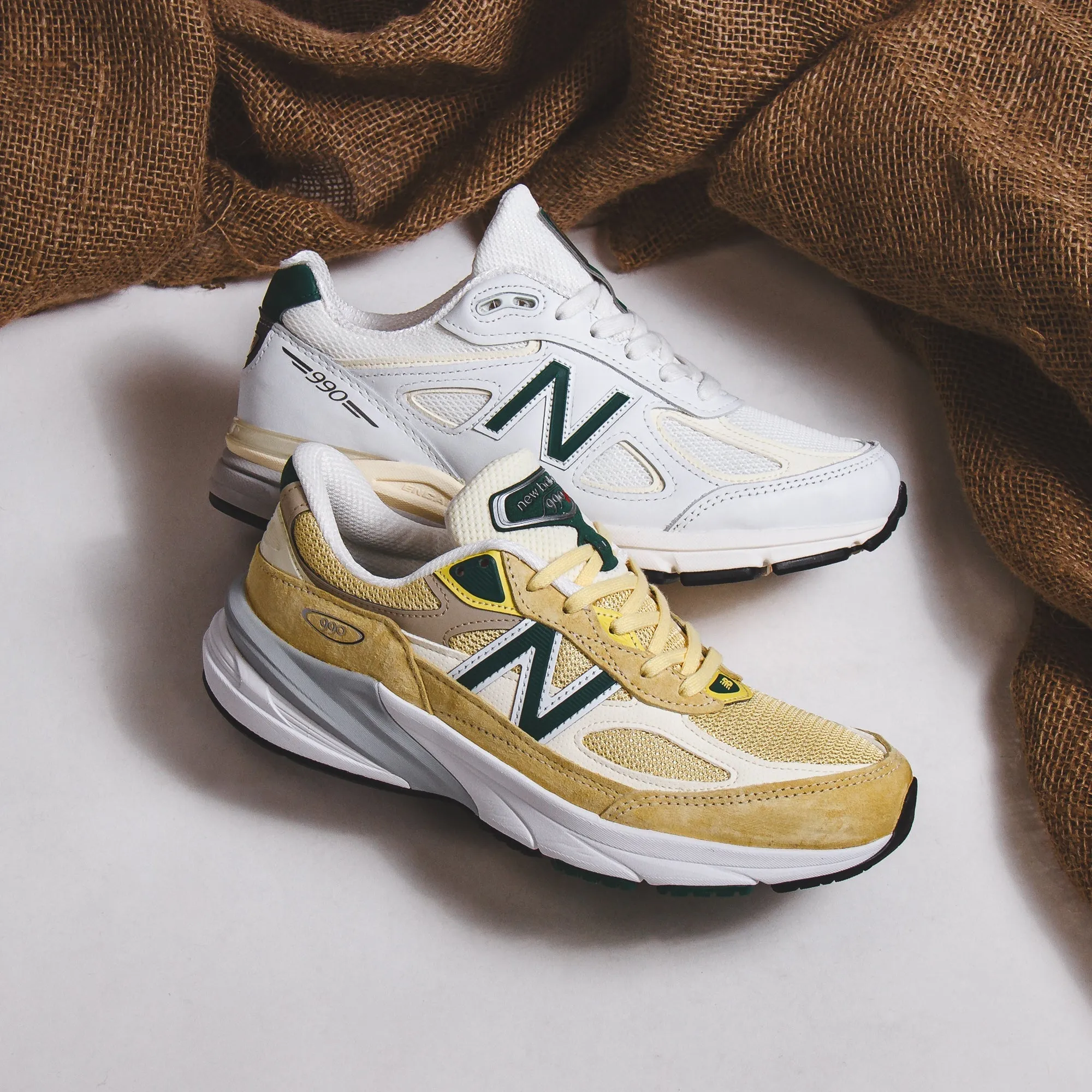 New Balance Unisex 990v4 Calcium Made In USA U990TC4