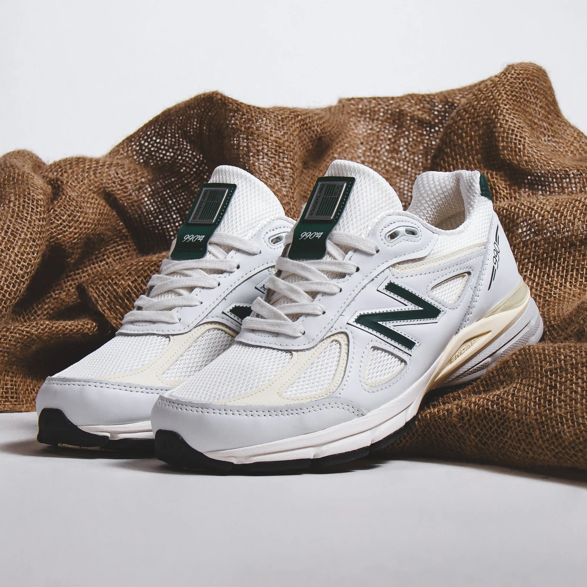 New Balance Unisex 990v4 Calcium Made In USA U990TC4