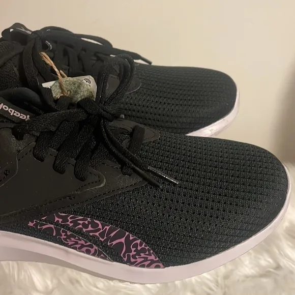 Reebok shoe Woman Fluxlite Cross Trainer black pink lace comfort sneaker Sz 8.5