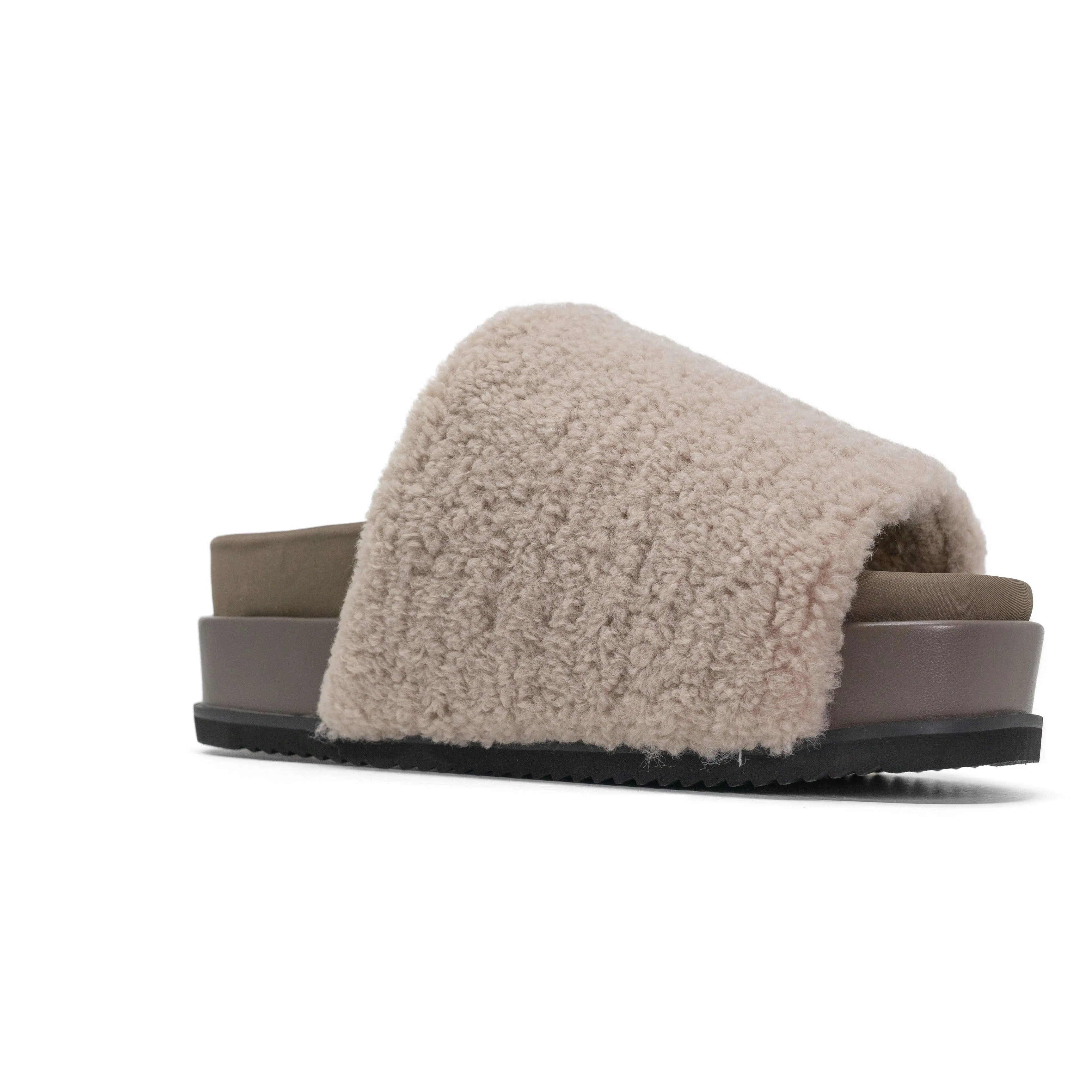 ROAM FUZZY STACK PLATFORM CEMENT FAUX SHEARLING