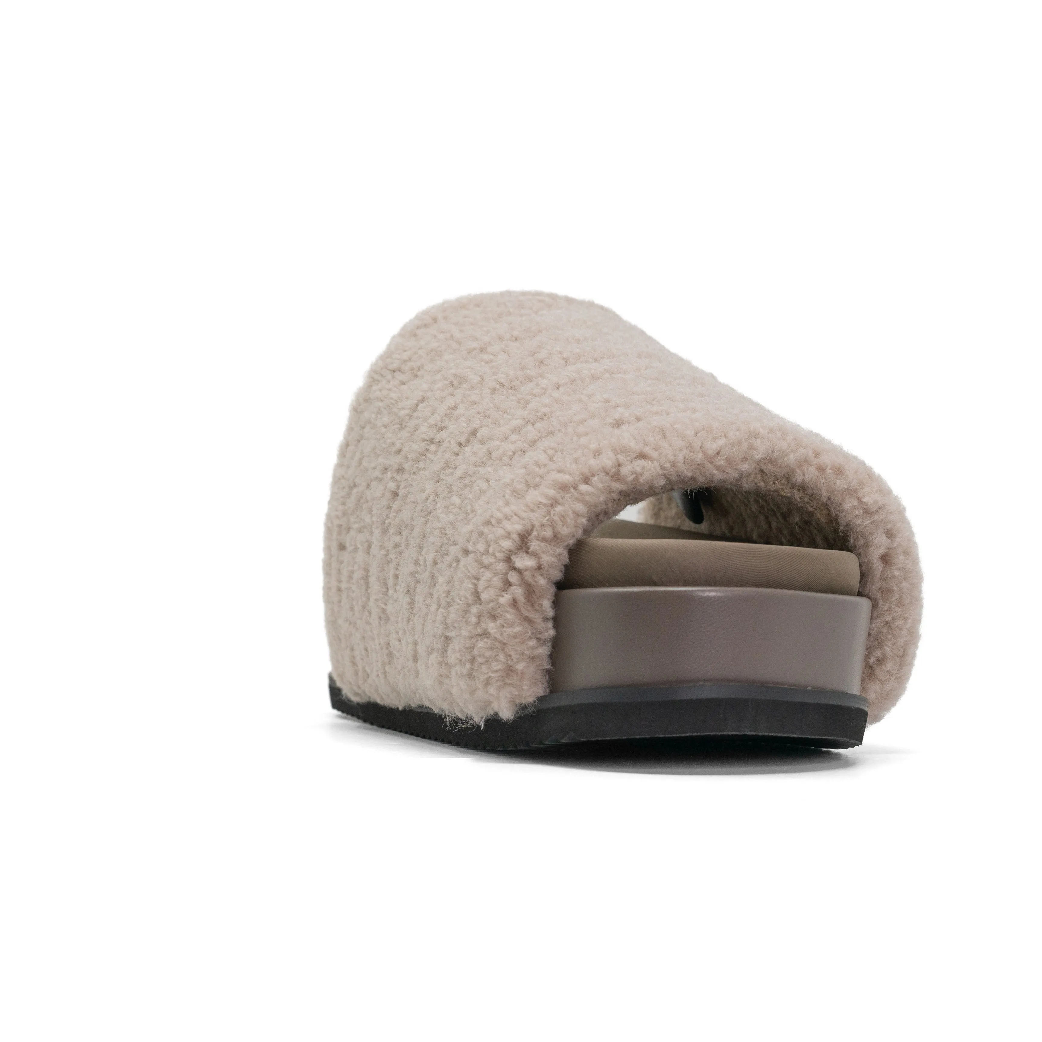 ROAM FUZZY STACK PLATFORM CEMENT FAUX SHEARLING