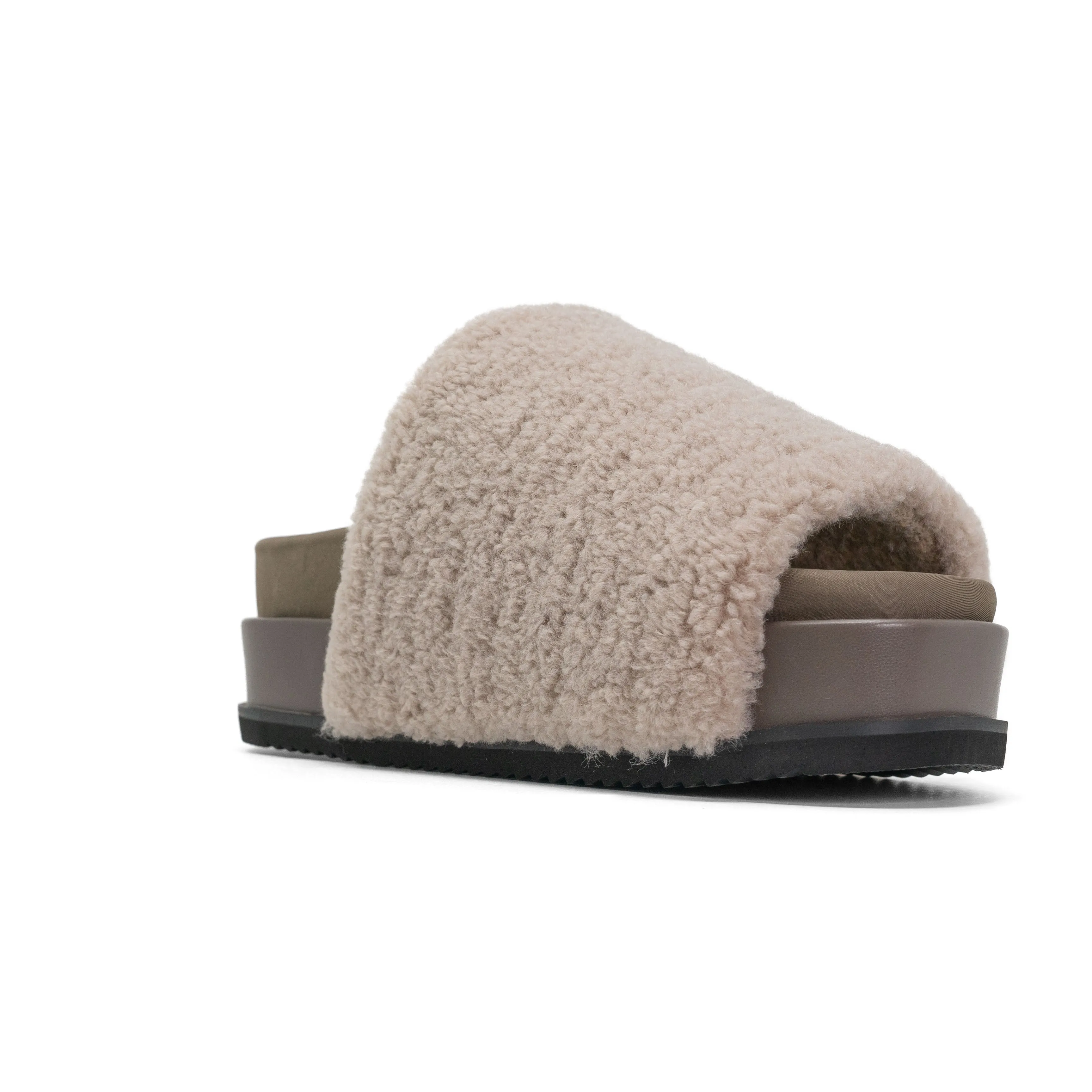 ROAM FUZZY STACK PLATFORM CEMENT FAUX SHEARLING