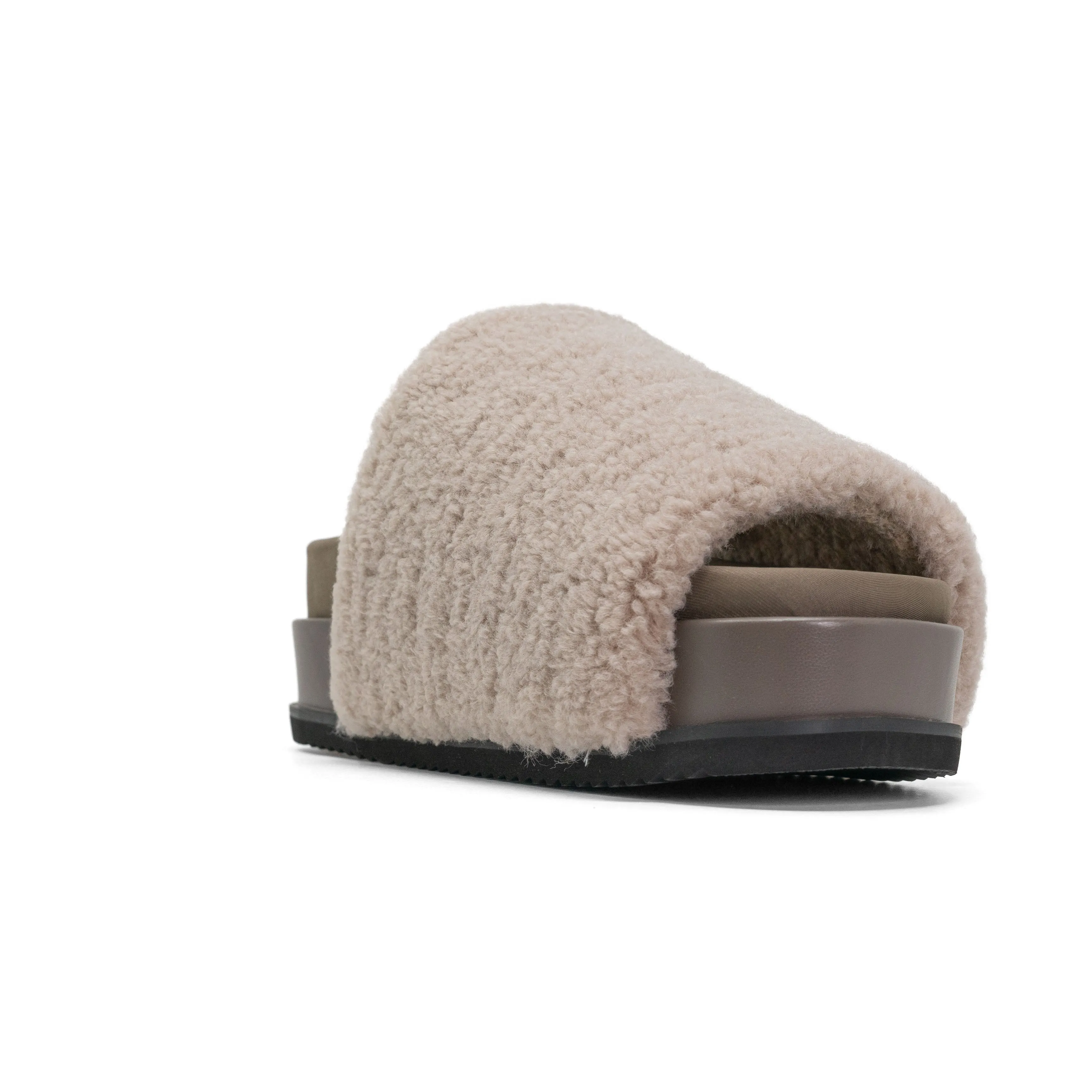 ROAM FUZZY STACK PLATFORM CEMENT FAUX SHEARLING
