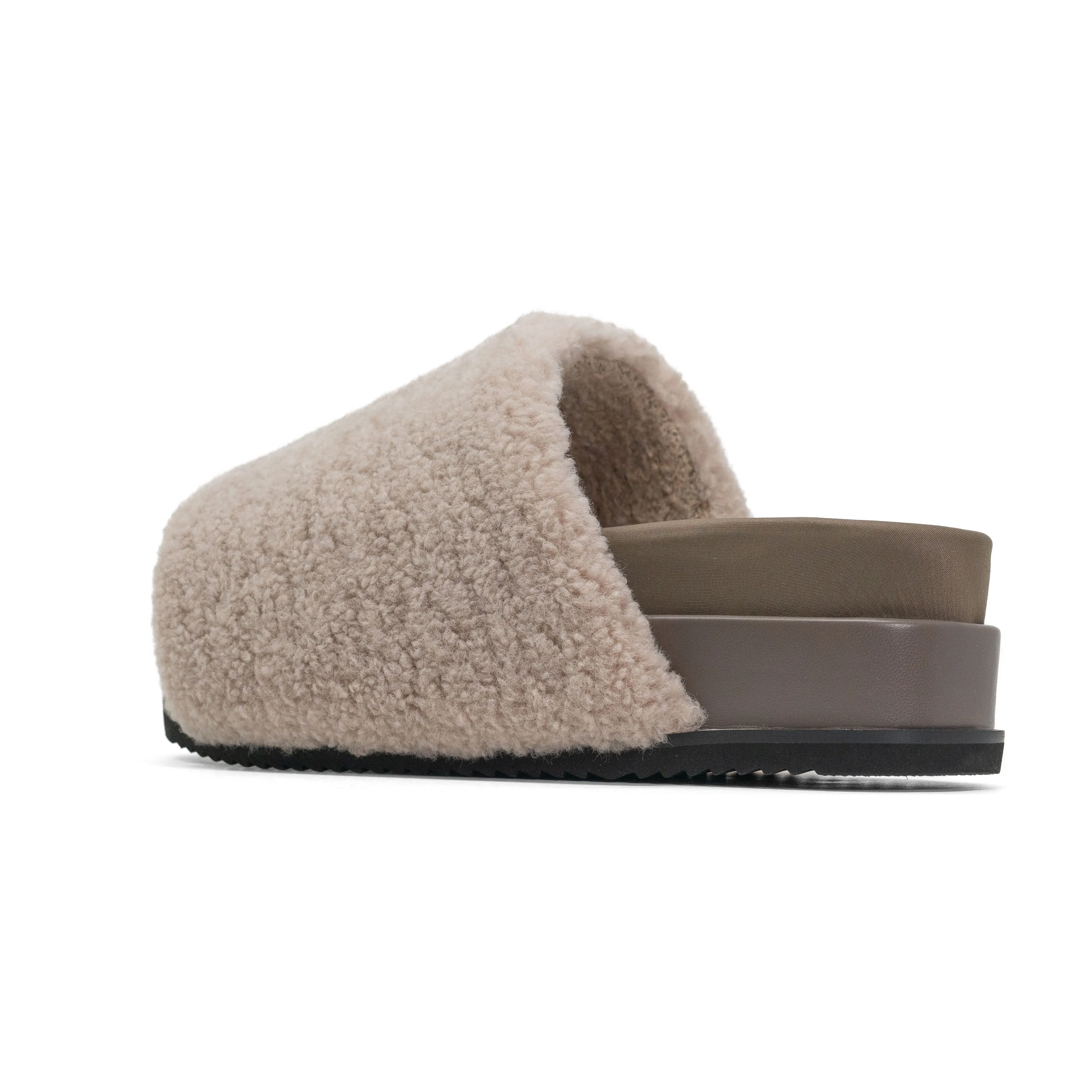 ROAM FUZZY STACK PLATFORM CEMENT FAUX SHEARLING