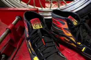 SALE SHOE SIZE 13