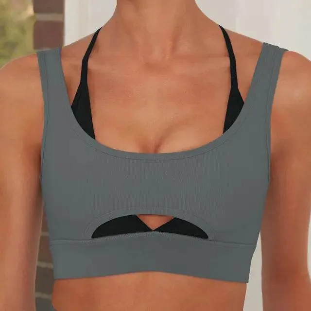 Seamless Yoga Set for Women – Breathable & Stretchy Activewear | Krystina Trendify