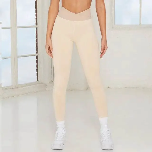 Seamless Yoga Set for Women – Breathable & Stretchy Activewear | Krystina Trendify