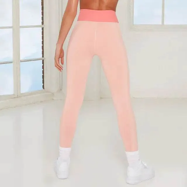 Seamless Yoga Set for Women – Breathable & Stretchy Activewear | Krystina Trendify