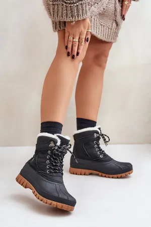 Snow boots