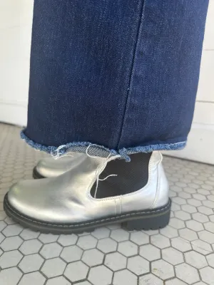 To Be Honest Boots: Silver