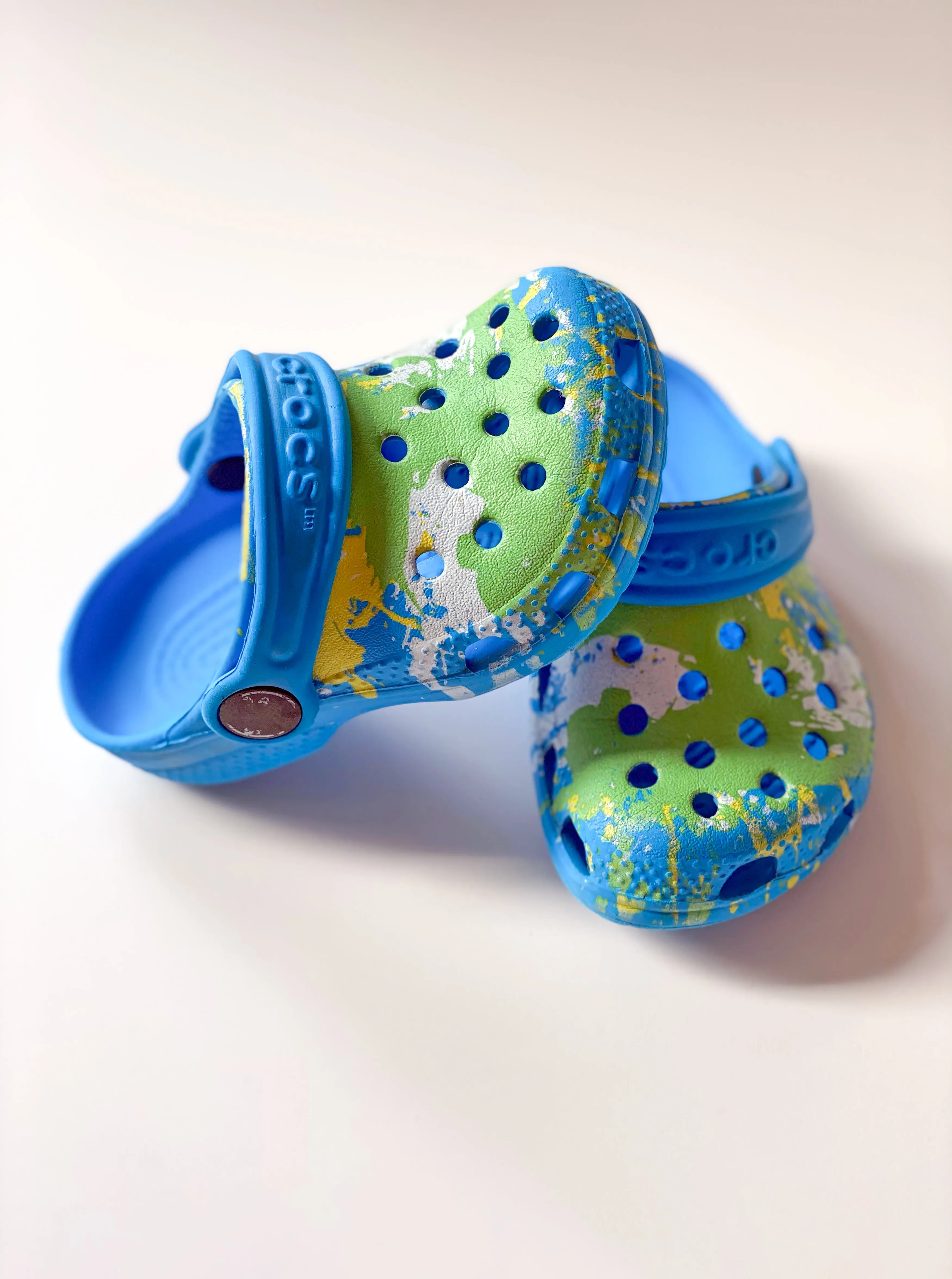 [US4] Crocs Sandals in Pink or Blue