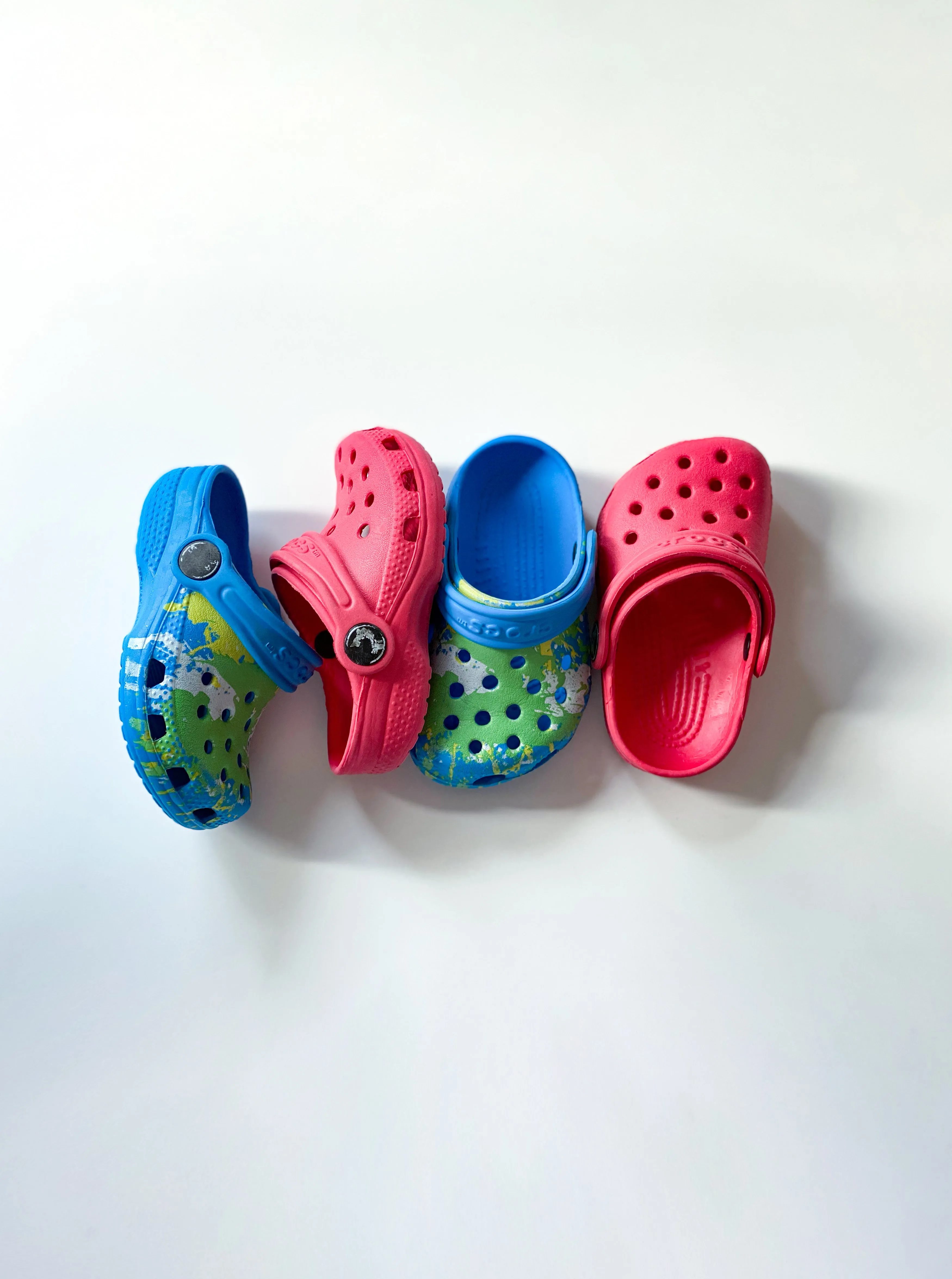 [US4] Crocs Sandals in Pink or Blue